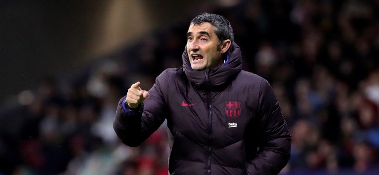 Liga hiszpańska: Barcelona krytykowana za zwolnienie Valverde
