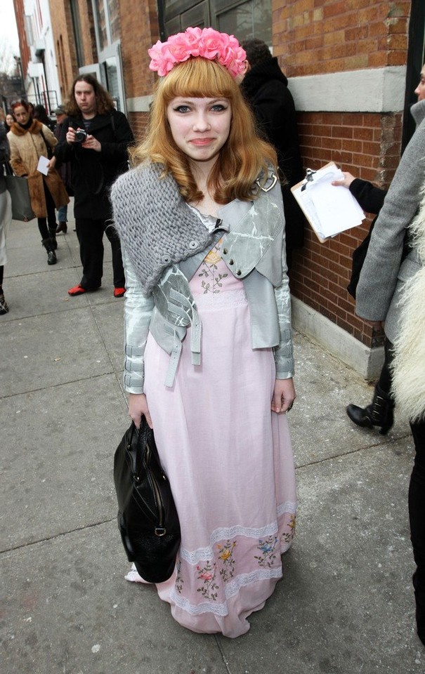 Tavi Gevinson w lutym 2012