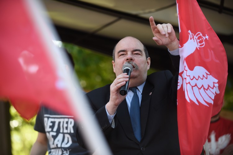 Marcin Dybowski powiedział PAP, że marszem środowiska narodowo-katolickie chcą zademonstrować 