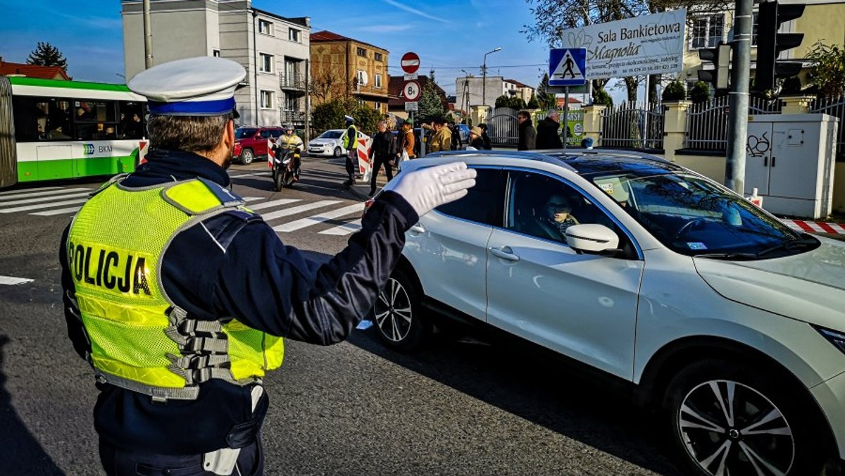 Podlasie: Wypadki i pijani kierowcy. Policja podsumowuje akcję "Znicz"