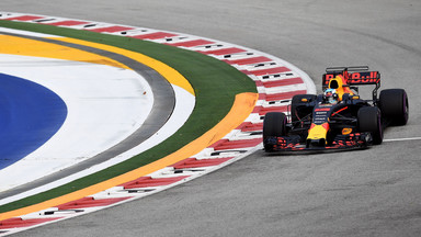 GP Singapuru: znakomita forma kierowców Red Bulla