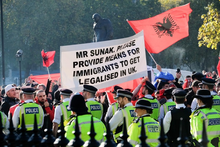 Protest Albanaca u Londonu