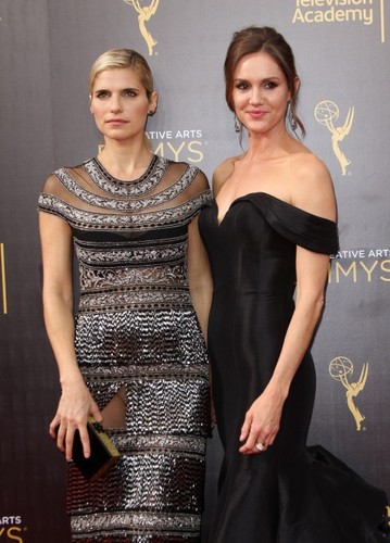 Lake Bell i Erinn Hayes