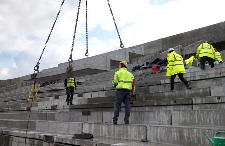 Tu na razie jest ściernisko... Zobacz, jak powstaje nowy stadion Widzewa Łódź