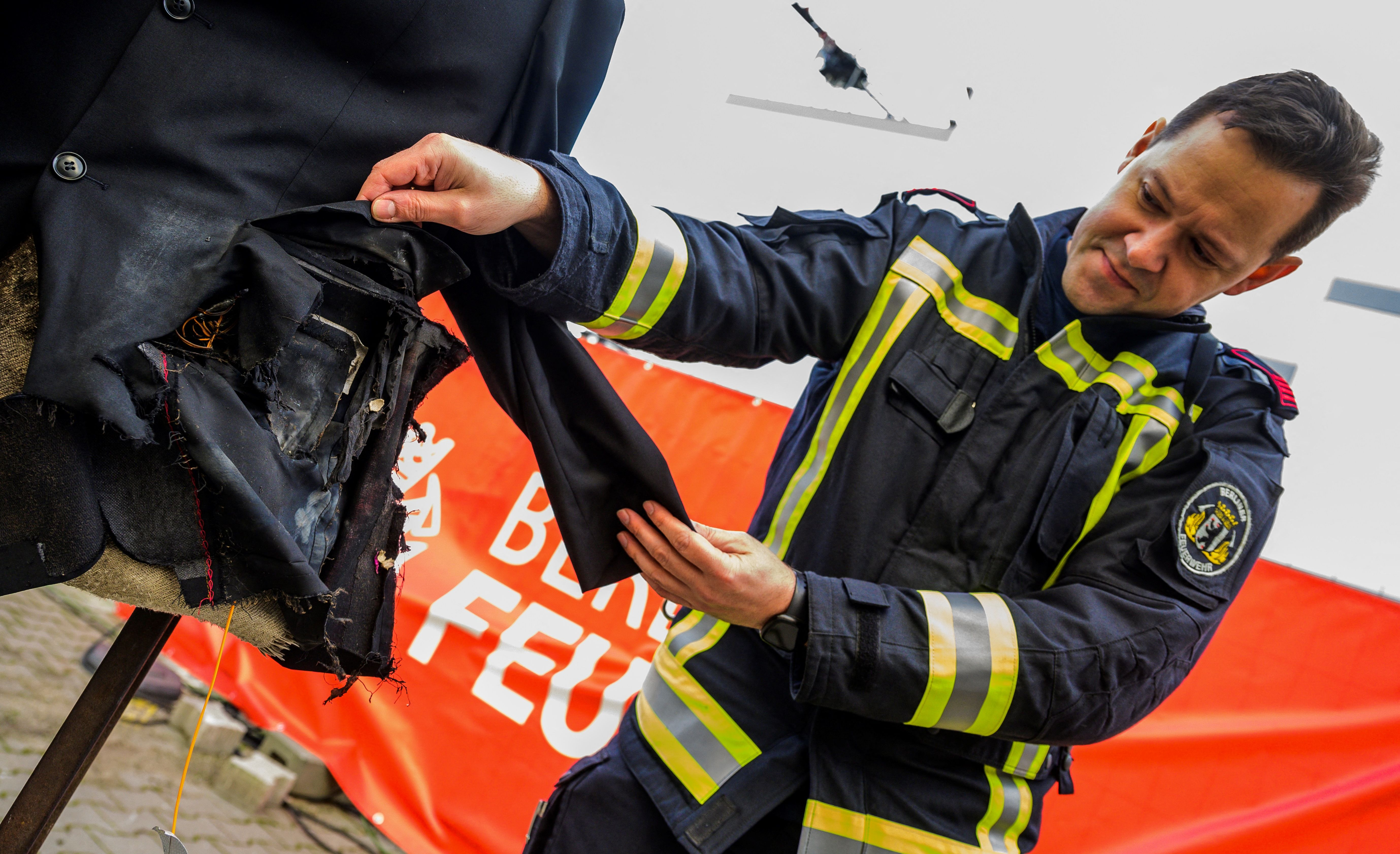 Nach Kugelbomben-Explosion in Berlin: Wohnungsgesellschaft fordert Böllerverbot