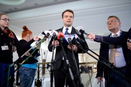 Rzecznik rządu PiS: Finalna wersja podatku od supermarketów w ciągu 2-3 tygodni