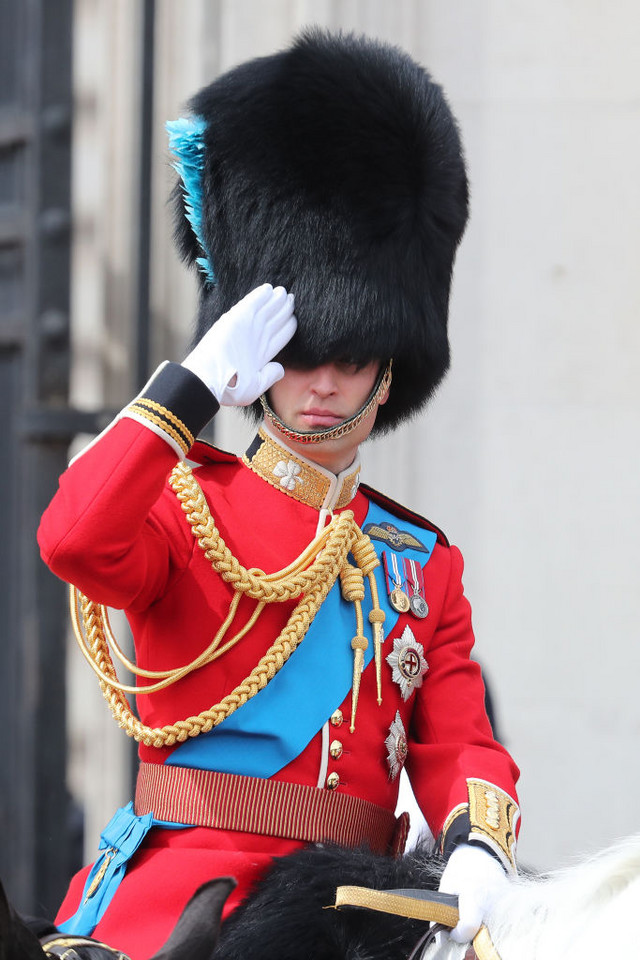 "Trooping the Colour" - oficjalne obchody urodzin królowej Elżbiety II