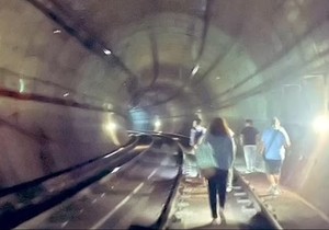 Evakuacija kroz tunele španskog metroa