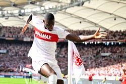 Serhou Guirassy trafia jak na zawołanie. VfB Stuttgart nie zwalniają tempa