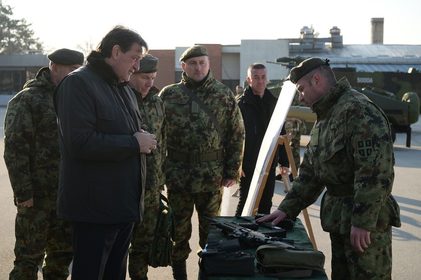 Gašić obišao pripadnike Vojske Srbije u Zaječaru 