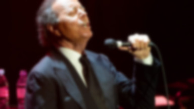 Julio Iglesias wystąpi w Polsce