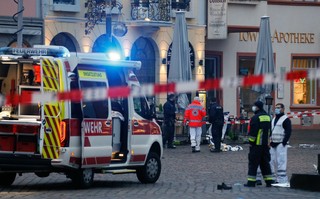 Niemcy. Samochód wjechał w ludzi w Trewirze, cztery osoby nie żyją