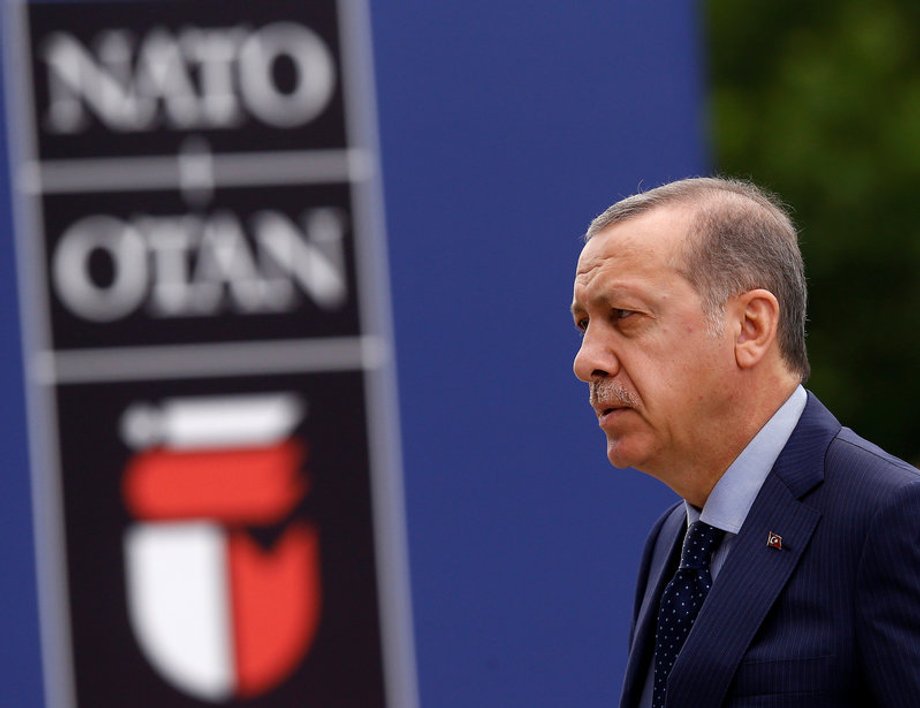 Erdogan arrives for the NATO Summit in Warsaw.