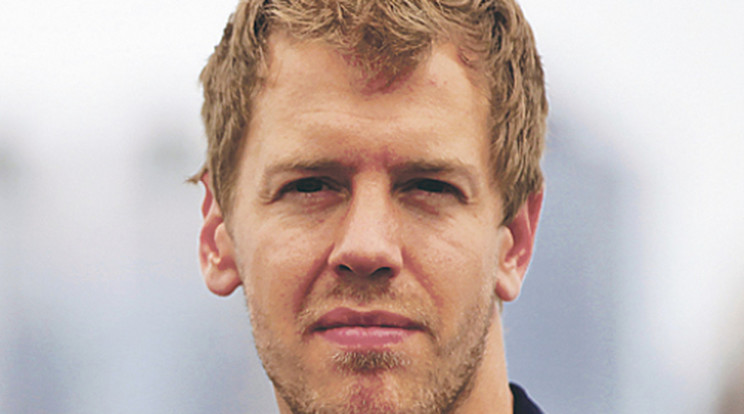 Vettel diktálja a tempót