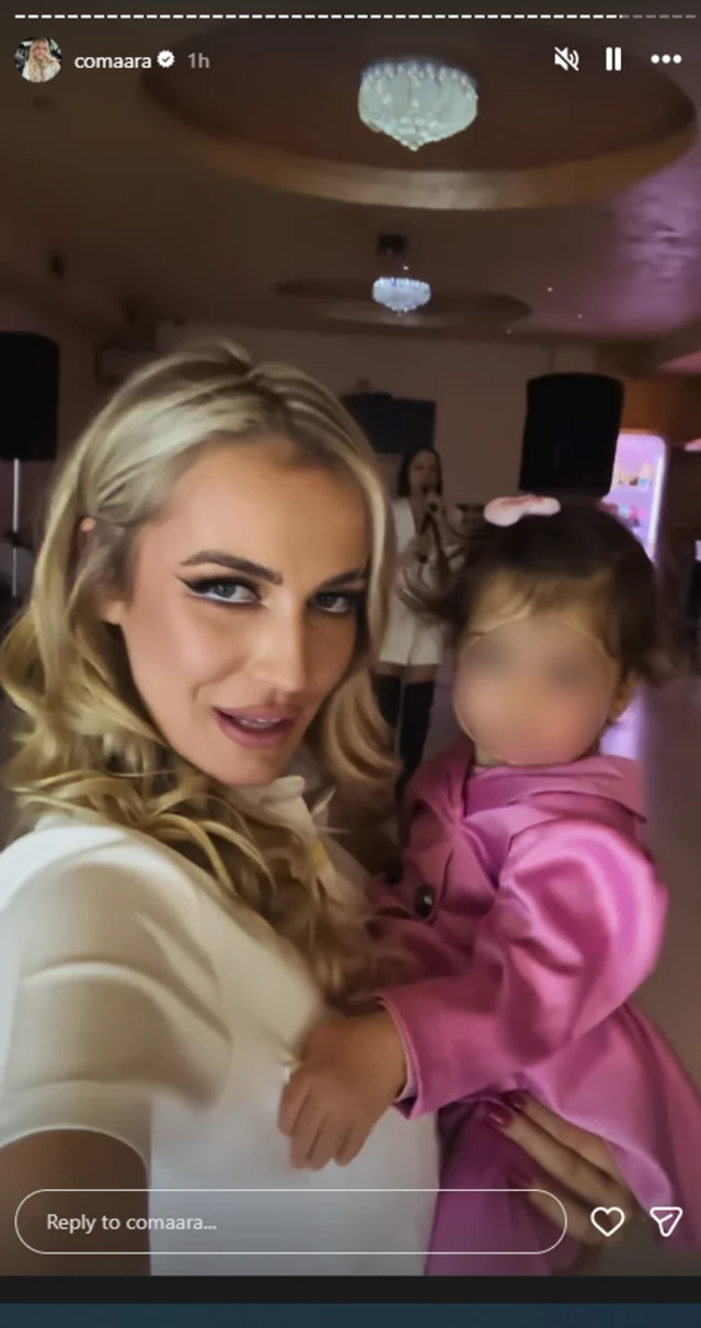 DVE TORTE SA KRUNOM I MASKOTA JEDNOROGA! Ovako je ćerka Milice Veličković proslavila rođendan, a tek da joj vidite BARBI ROZE HALJINICU!