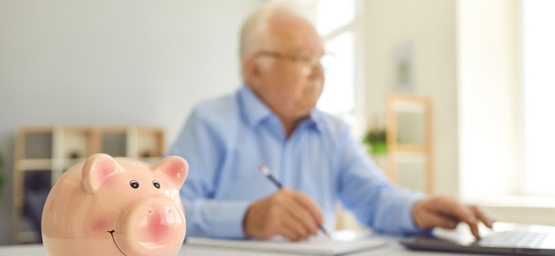 ZUS o emeryturach do 2500 zł: Składkę zdrowotną trzeba płacić w pełnej wysokości