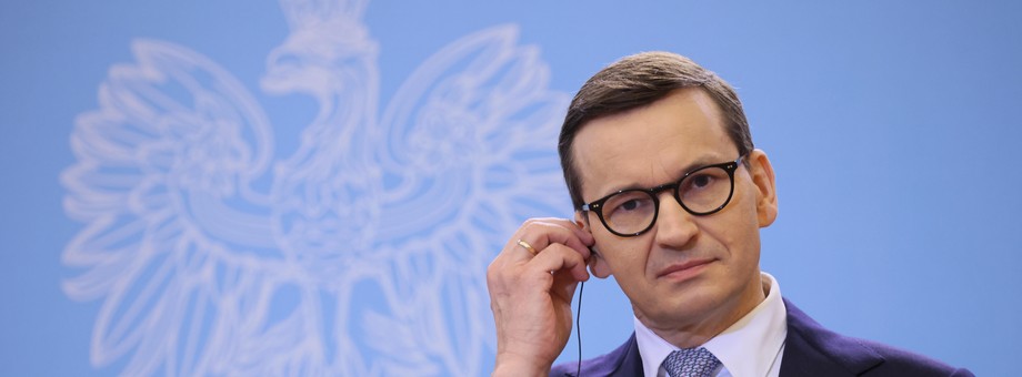 Premier Mateusz Morawiecki dostał jasny sygnał od pracodawców i pracowników w sprawie obowiązkowych szczepień przeciw COVID-19. Ich wprowadzenie może się jednak nie spodobać sporej części elektoratu