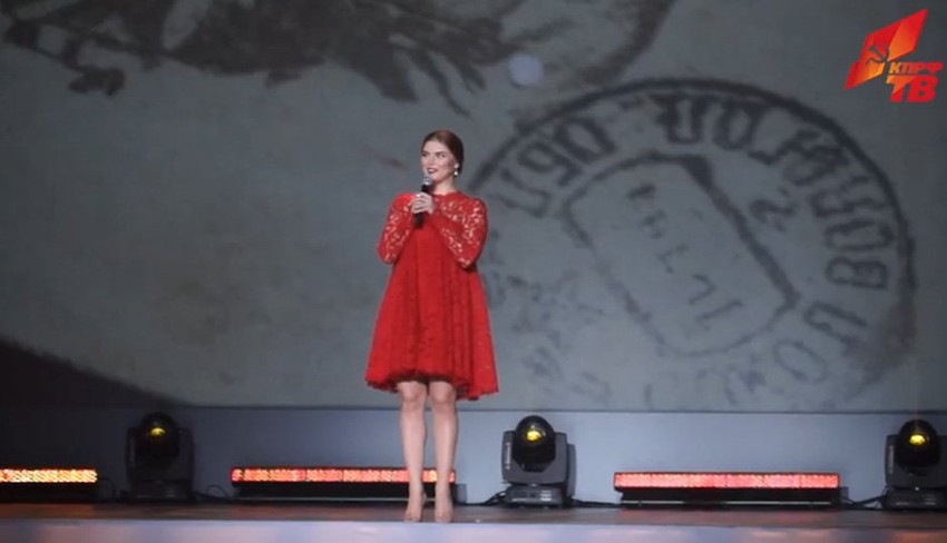 Široka haljina: Ana u outfitu na kakav nisu navikli