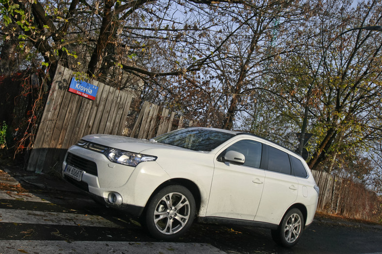 Test Mitsubishi Outlander: nowe trendy