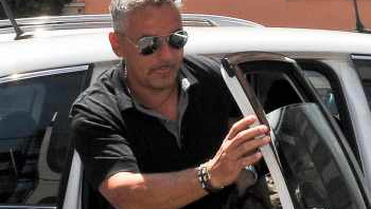 Były gwiazdor włoskiej piłki Roberto Baggio, został zatrzymany w Rumunii na lotnisku przez tamtejszą policję. W momencie kontroli okazało się, że były napastnik m.in. Juventus był… uzbrojony po zęby!
