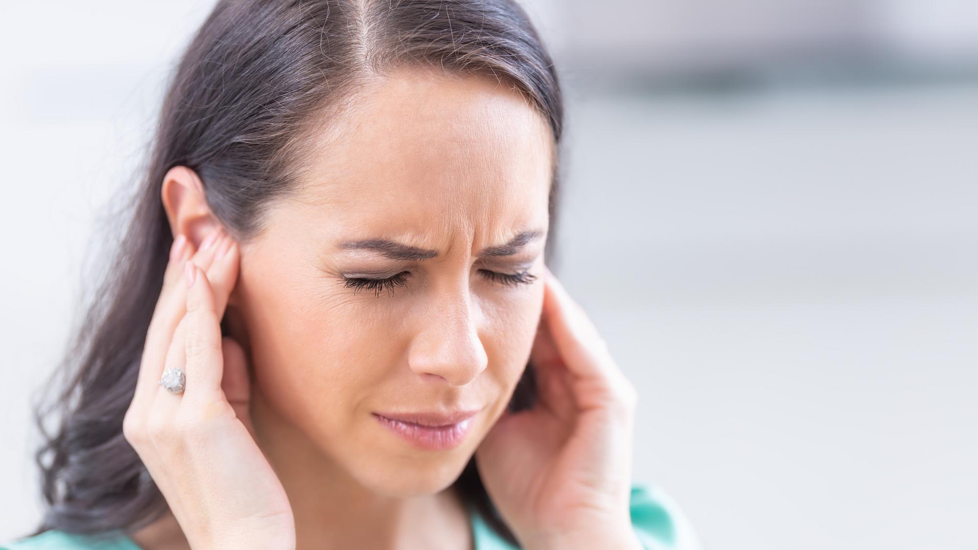 Náhla strata sluchu - alebo keď ucho dostane infarkt: Aké sú príznaky a  liečba? | Najmama.sk
