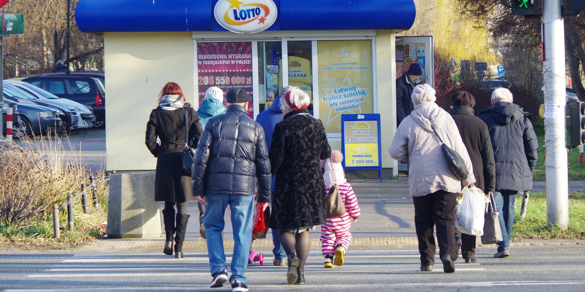 Najnowsze prognozy ZUS pokazują, jak wielki problem z demografią ma Polska.