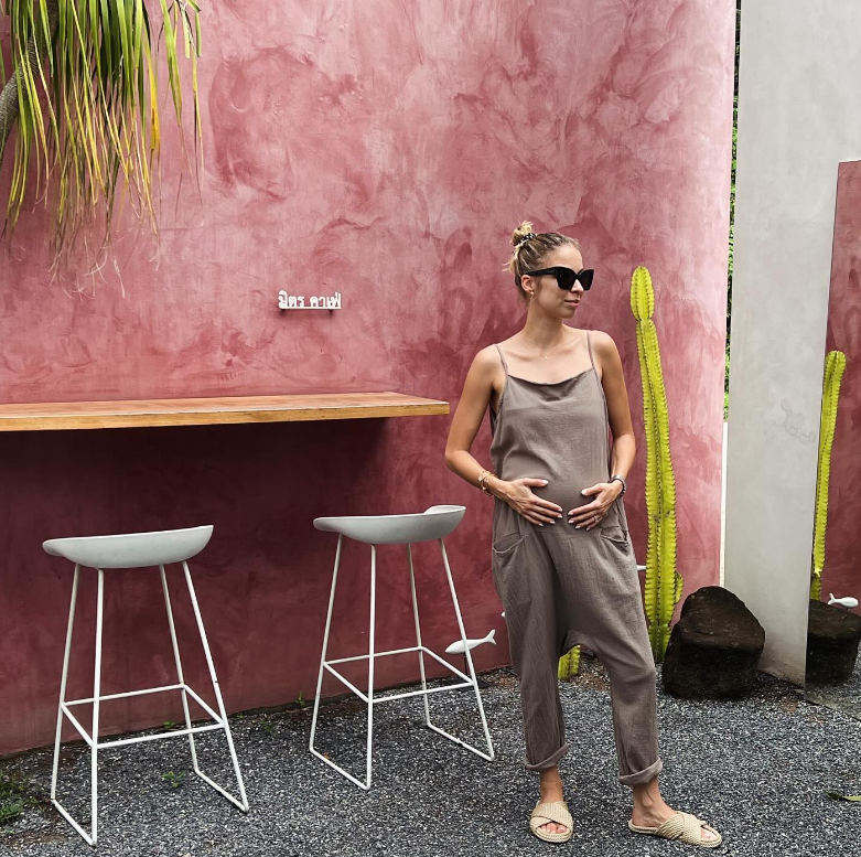 Sestra Veroniky Cifrovej Ostrihoňovej Patrícia Valentová.