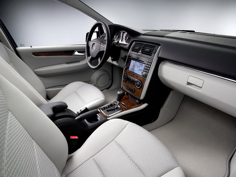 Mercedes-Benz B po faceliftingu: komfort, oszczędność i ekologia