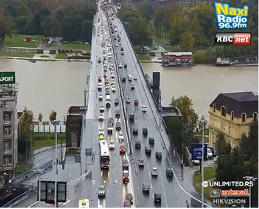 Brankov most: Gužva u smeru ka centru 