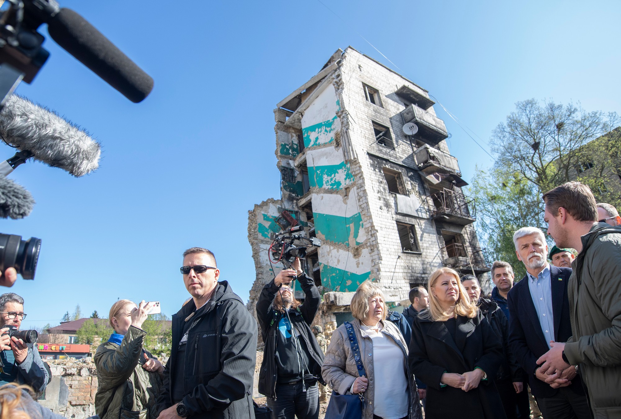 Prezidentka SR Zuzana Čaputová spolu s českým prezidentom Petrom Pavlom pricestovali na návštevu Ukrajiny v piatok ráno 28. apríla 2023.