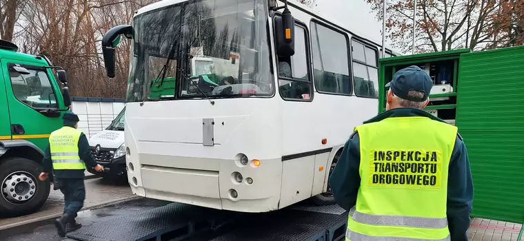 Fatalny stan autobusów. ITD wycofała z ruchu połowę ze skontrolowanych pojazdów