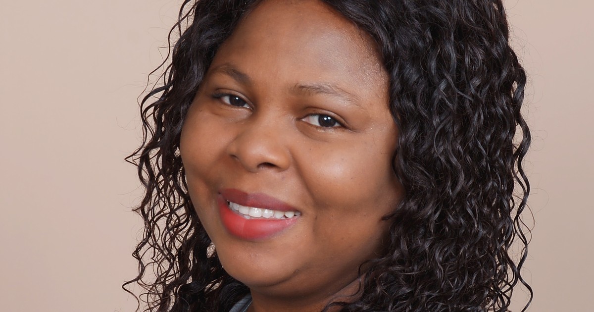 Seksy yalangoch rus ayollari