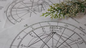 Horoskop na grudzień 2025 dla wszystkich znaków zodiaku: Baran, Byk, Bliźnięta, Rak, Lew, Panna, Waga, Skorpion, Strzelec, Koziorożec, Wodnik, Ryby. Co nas czeka?