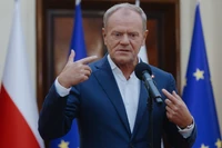 Donald Tusk obawia się ciosu w plecy od koalicjantów. Czeka go ciężka jesień
