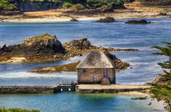 Niedocenione! Zobacz malownicze wyspy francuskiej Bretanii