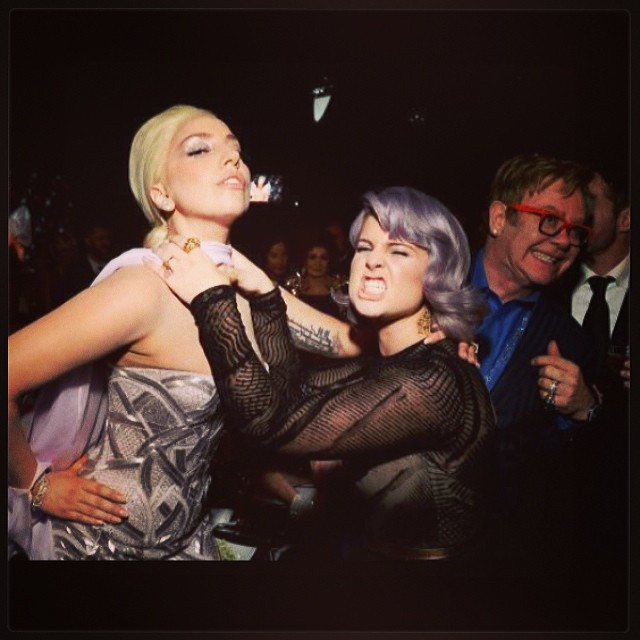 Kelly Osbourne i Lady Gaga na imprezie Eltona Johna