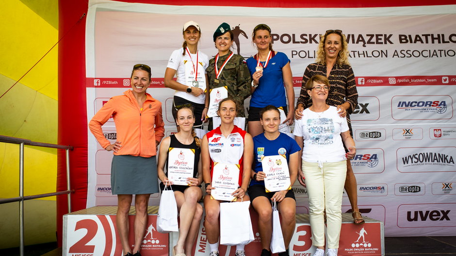 Podium biegu ze startu wspólnego seniorek