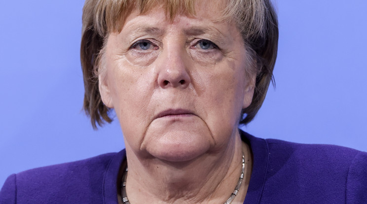 Angela Merkel jelentette be a német járványügyi intézkedéseket / Fotó: MTI EPA