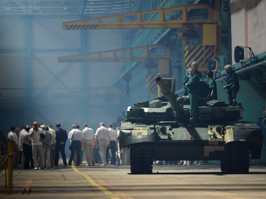 An Oplot tank, which was produced under contract with the Royal Thai Army, at the Kharkiv Malyshev Plant during its presentation in Kharkiv, June 26, 2013.