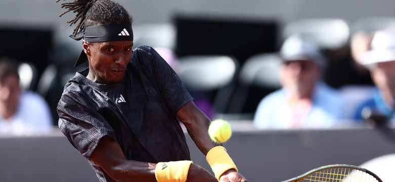 Ymer zdyskwalifikowany z turnieju ATP w Lyonie za uderzenie rakietą