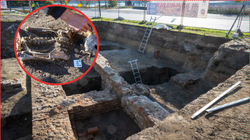 Toruń. Znaleźli szkielet dziecka w "dziwnym układzie"