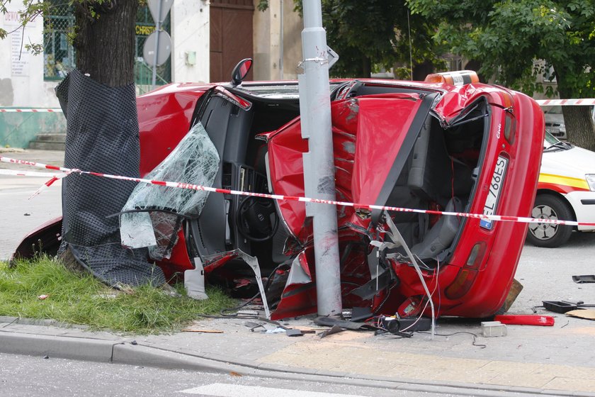 Wypadek na ulicy Zachodniej przy Lutomierskiej. Cztery osoby ranne