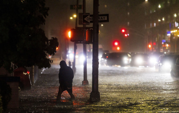 Ekstremalne opady w Nowym Jorku i New Jersey. Zginęło co najmniej sześć osób