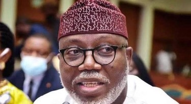 Ondo distributes N2 billion to support over 19,000 unemployed youths and vulnerable people