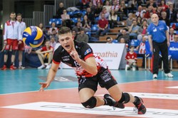 Samolot z polskimi siatkarzami lądował awaryjnie na lotnisku Lublin