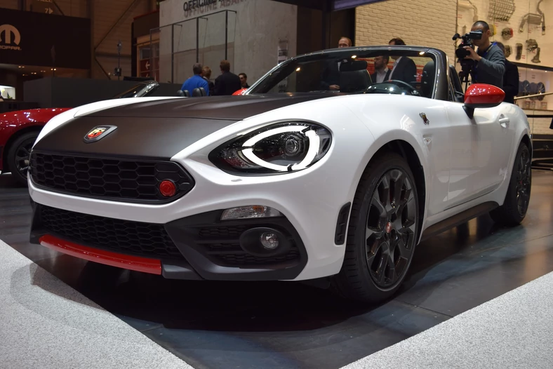 Abarth 124 Spider