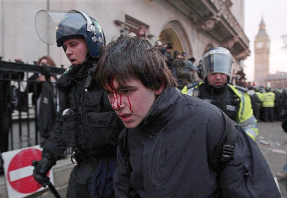 Podwyżki czesnego wywołały ostrą reakcję studentów, którzy wyszli na ulice. Fot. Reuters