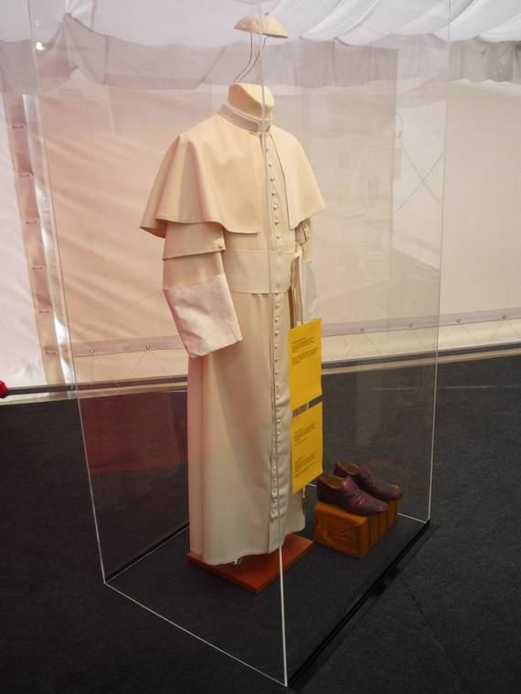 Wystawa archiwalnych filmów i zdjęć oraz osobistych przedmiotów Jana Pawła II