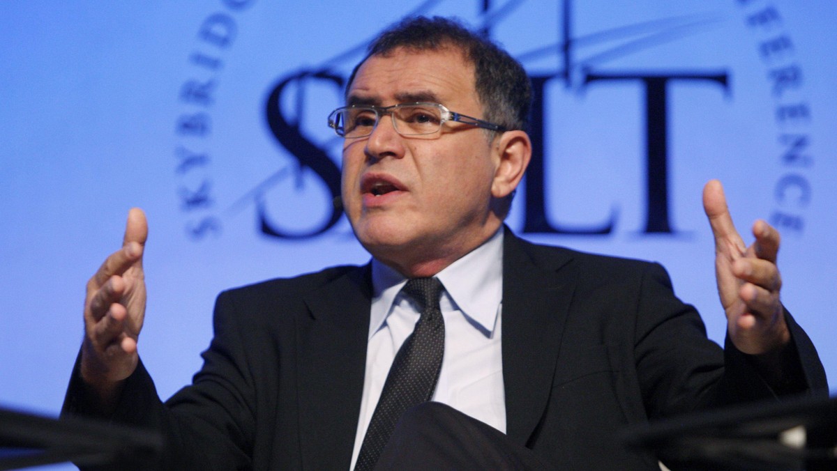 Amerykański ekonomista Nouriel Roubini, który przewidział krach finansowy z 2008 r., co zyskało mu przydomek "Doktora Zagłady", potwierdził we wtorek w wywiadzie dla Reutersa swą prognozę, według której w 2013 r. gospodarkę światową czeka "prawdziwa burza".