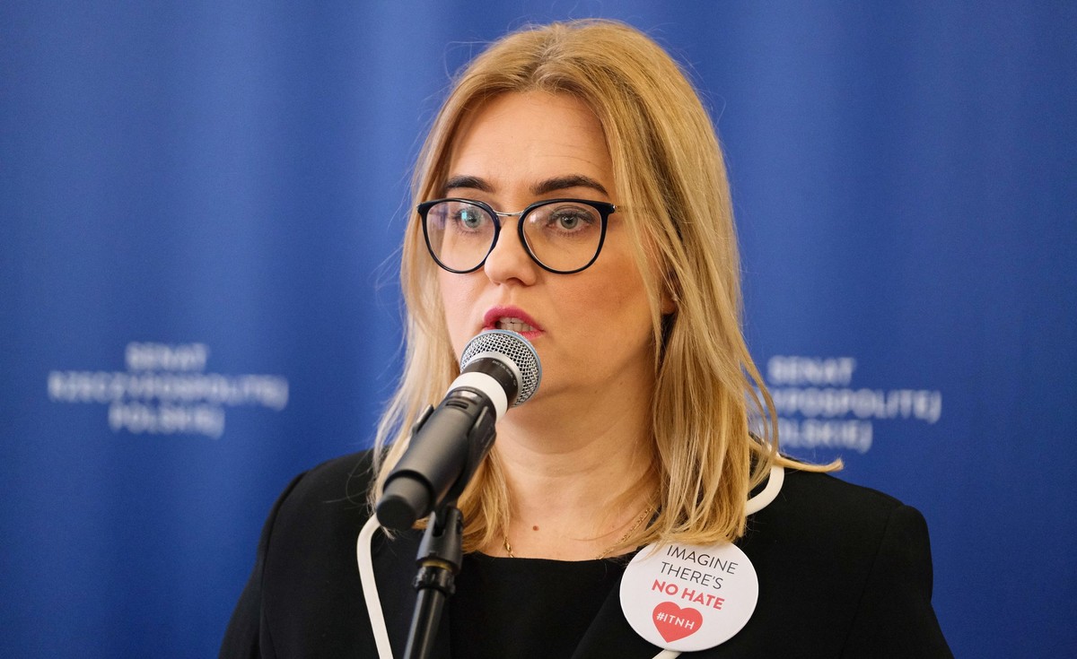 Warszawa, 03.02.2020. Posłanka do Parlamentu Europejskiego IX kadencji Magdalena Adamowicz podczas konferencji prasowej, 3 bm. w Senacie nt. mowy nienawiści. Na spotkaniu został również poruszony temat finansowania mediów publicznych. (aldg) PAP/Mateusz Marek